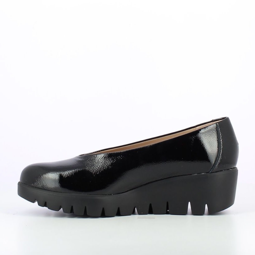 Wonders C33100 wedge F23 Strut Footwear Apparel