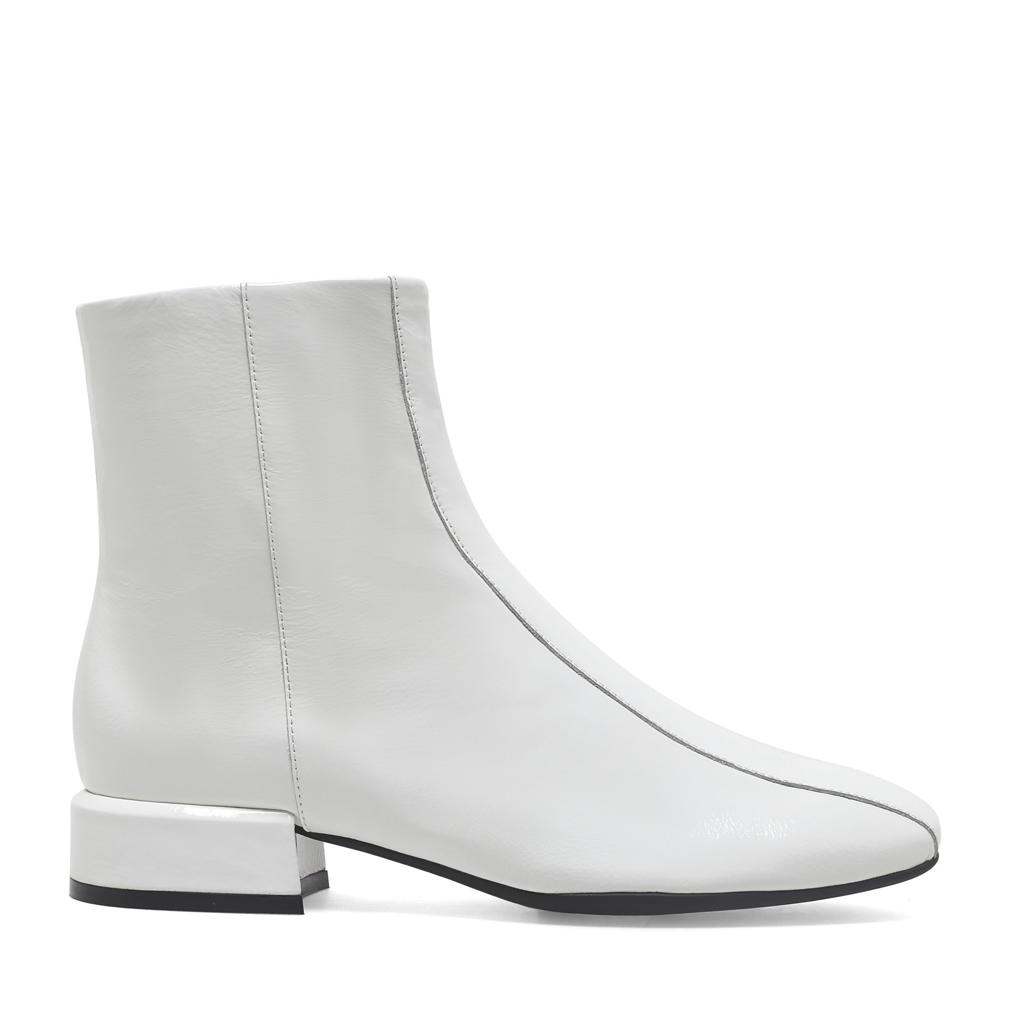 Patent boots shop flat
