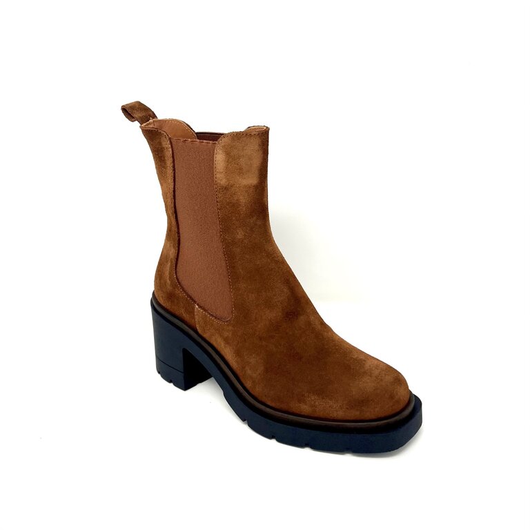 Ateliers Troy suede boot