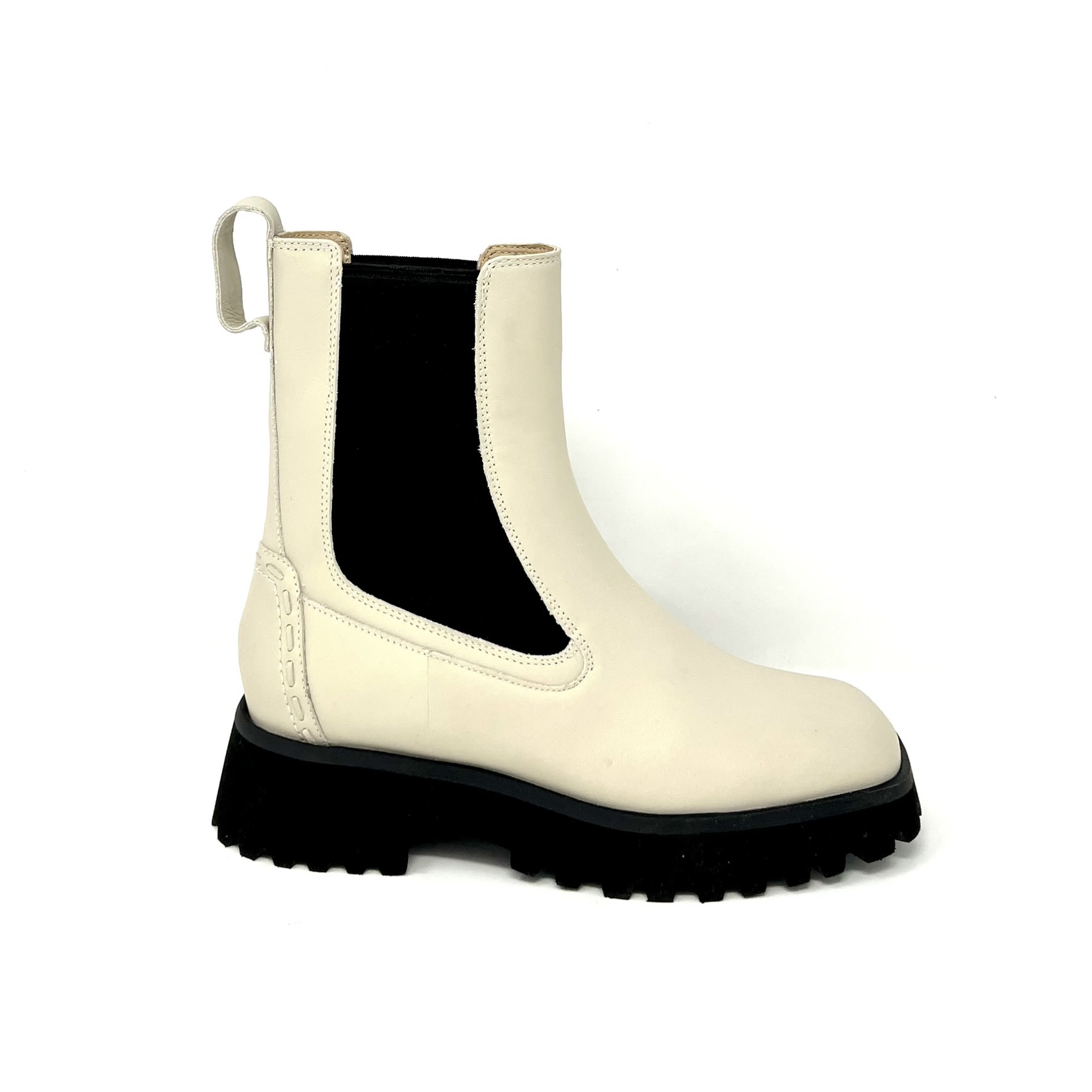 Rise lug boot F23 Strut Footwear & Apparel