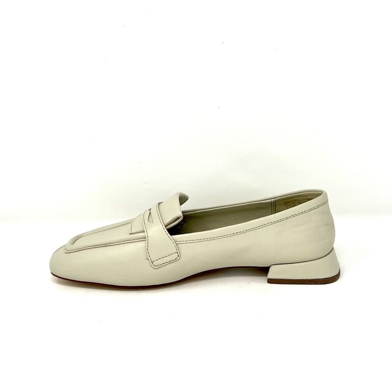 Clarks Surf leather loafer