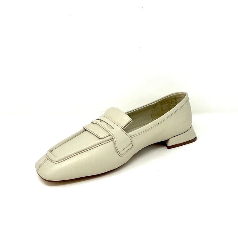 Clarks Surf leather loafer