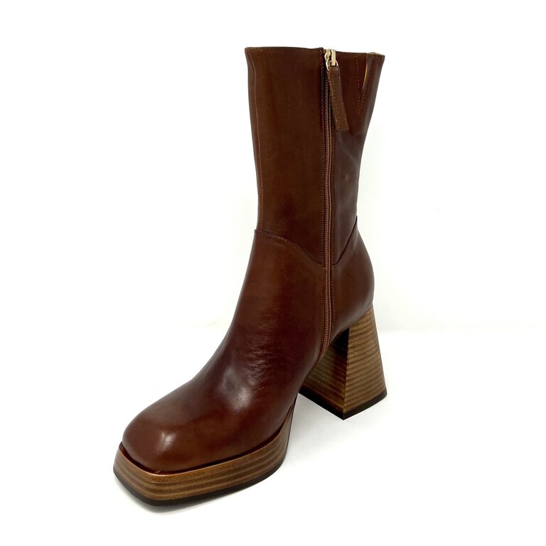 Tamara London Beckie retro boot