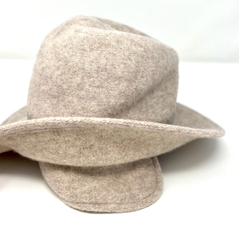 Soft fedora w/earflaps