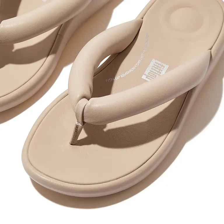 fitflop Padded leather flip flop