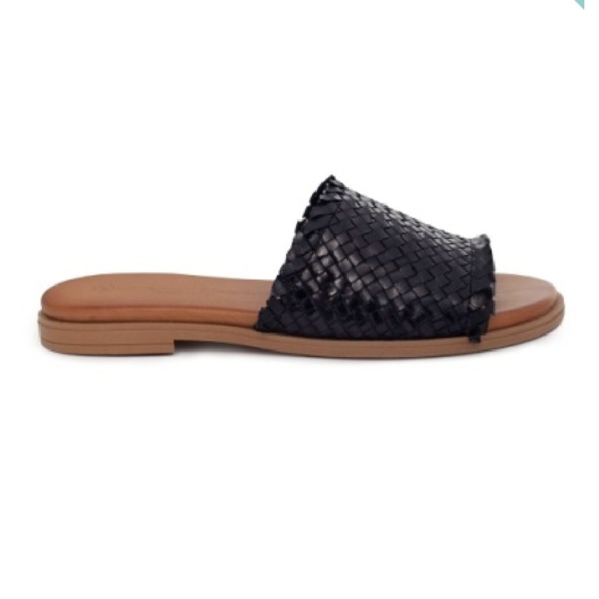 Black woven slides best sale