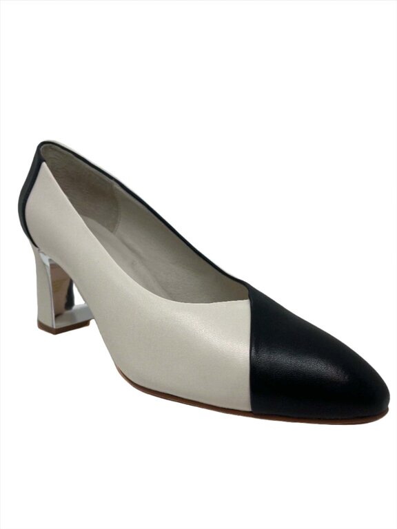 Kanns colour block pump