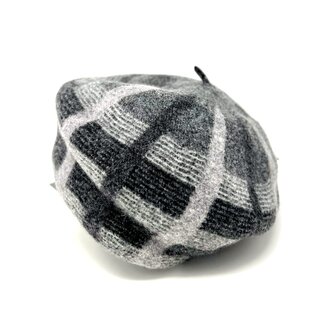 Brianna plaid beret Brianna plaid beret