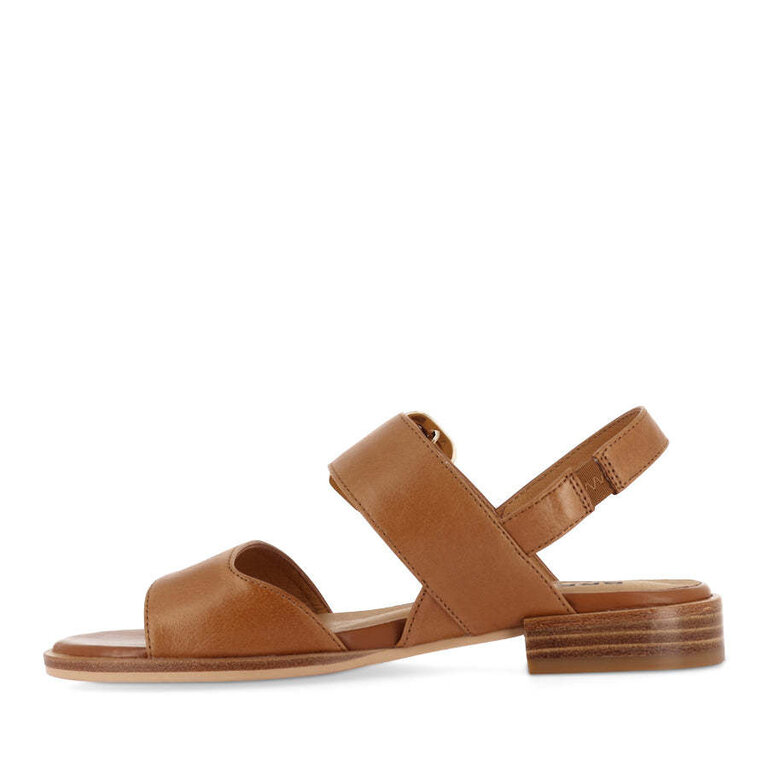 Tamara London Smitten sandal