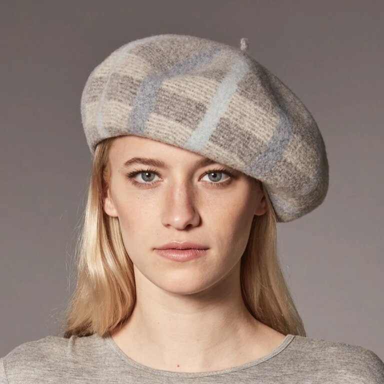 Brianna plaid beret