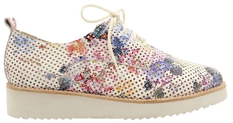 Tamara London Alumni shoe