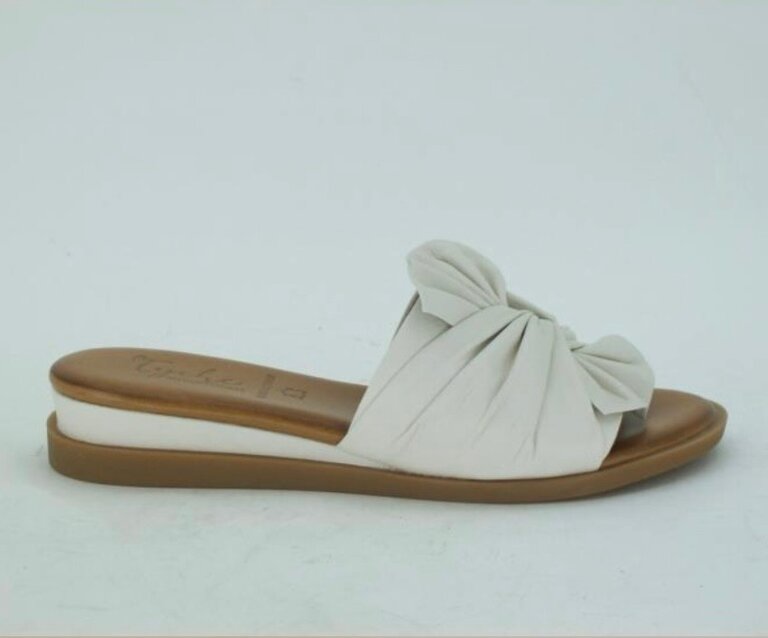 Tyche Sassy slide