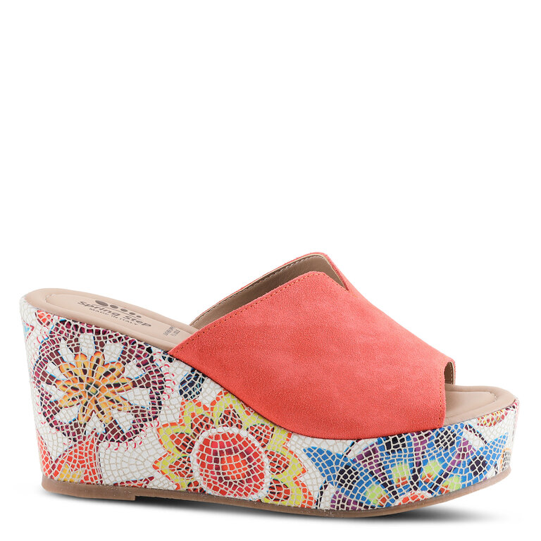 Laylani graphic wedge