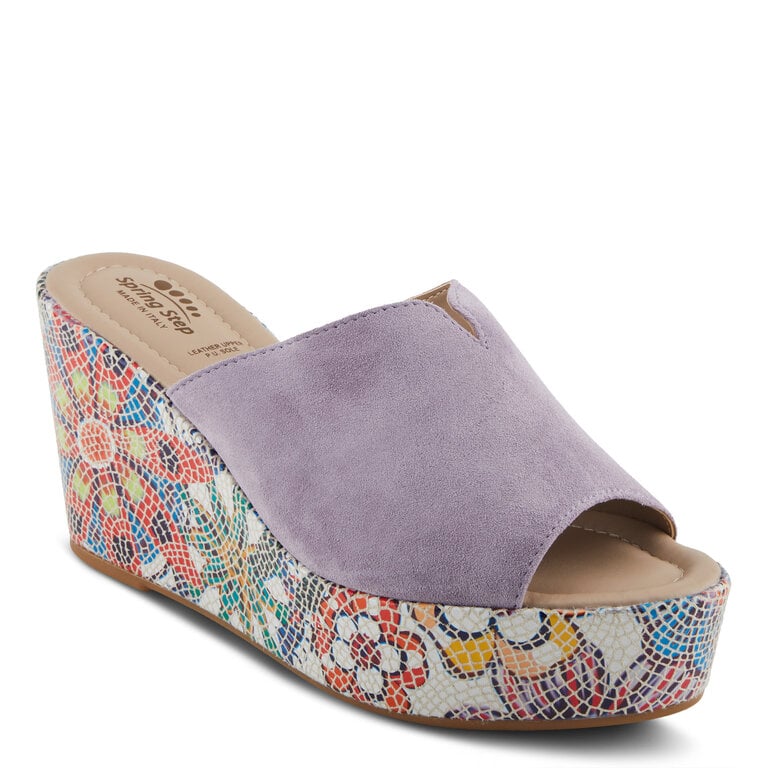 Laylani graphic wedge