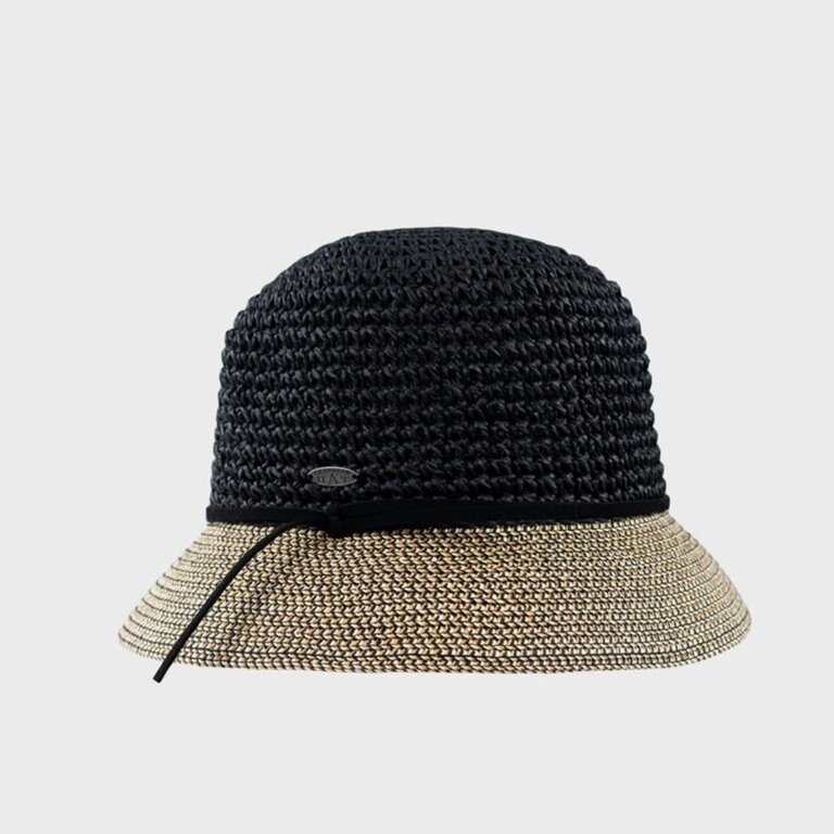 Camila cloche hat