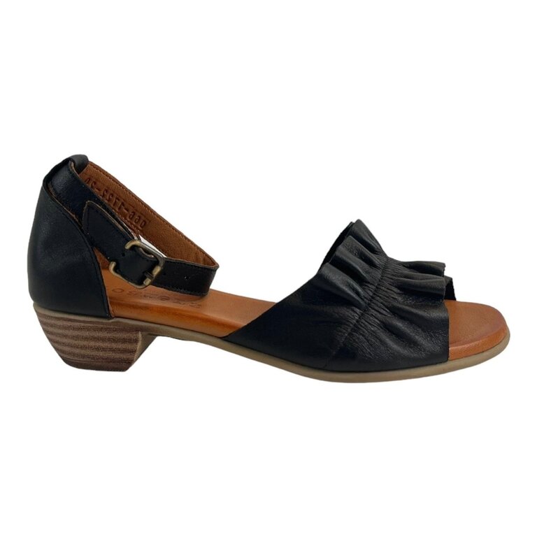 Roamers Molly sandal