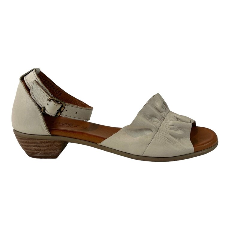 Roamers Molly sandal