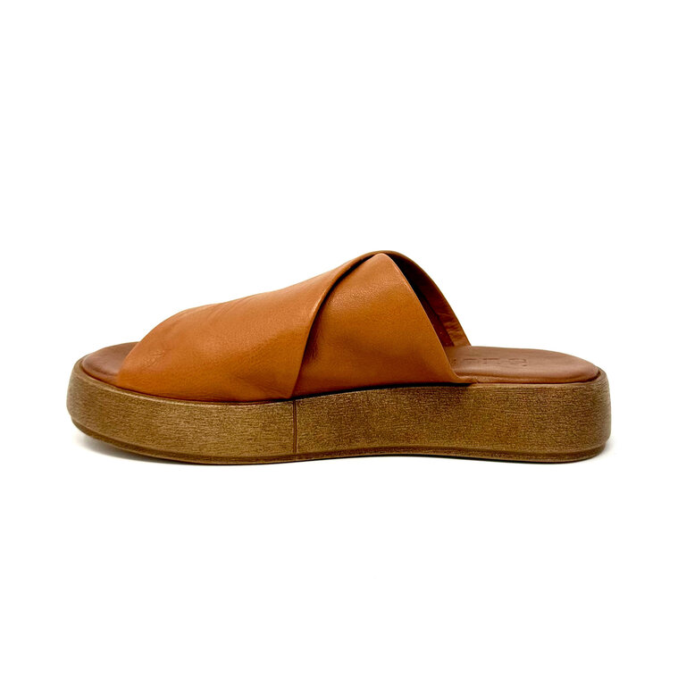 Bueno Jaxon slide