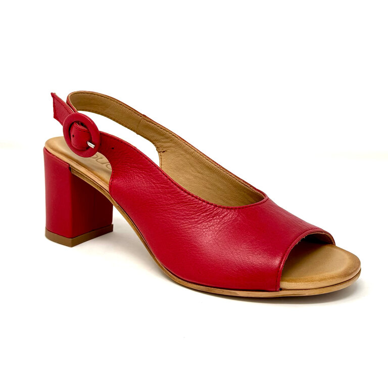 Bueno Novah slingback