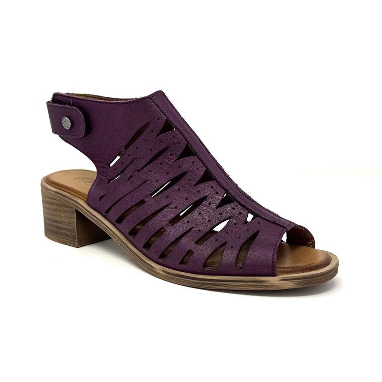 Biza Flora lasercut sandal