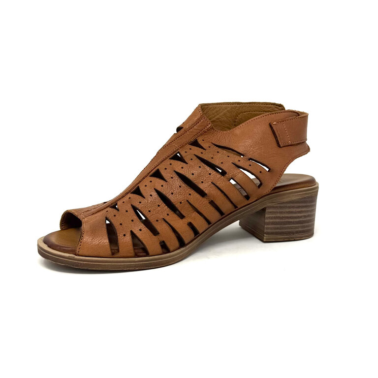 Biza Flora lasercut sandal