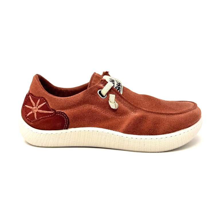 Kikai slip-on