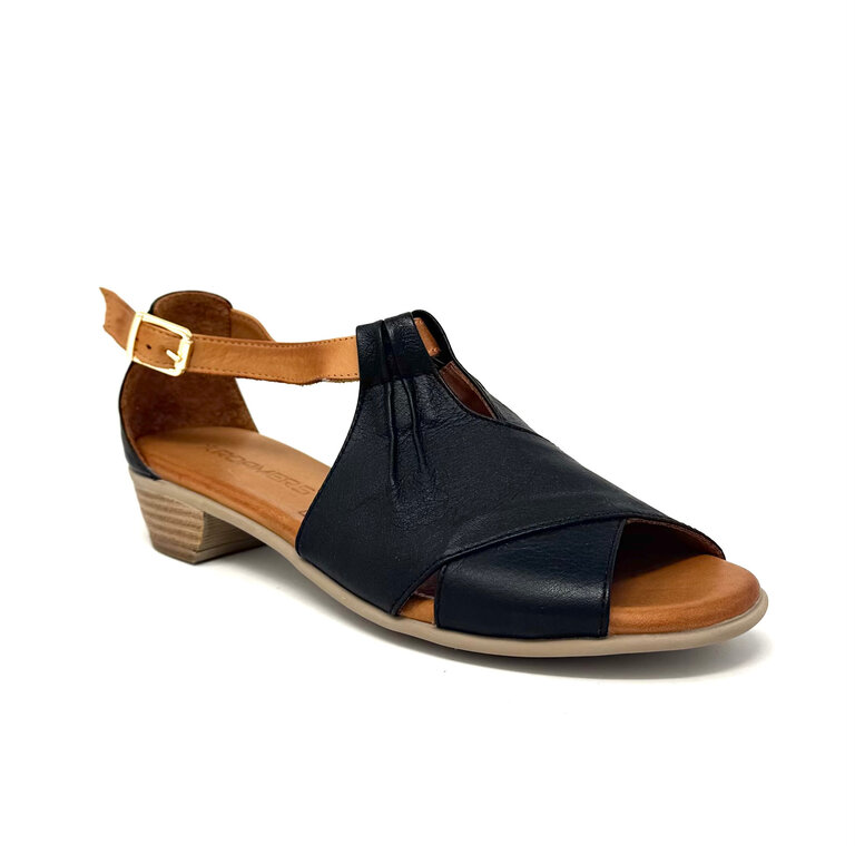 Roamers Mae sandal