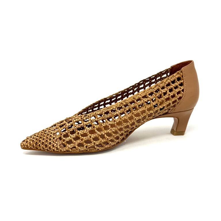 Angel Alarcon Angel kitten heel