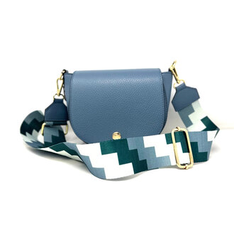 The Trend Italy Gardenia w/guitar strap