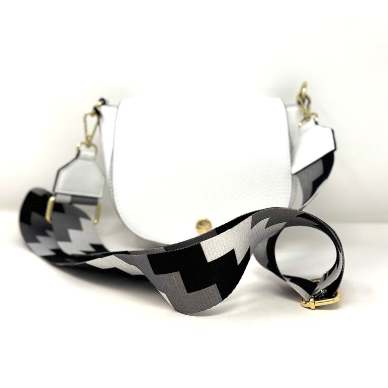 The Trend Italy Gardenia w/guitar strap