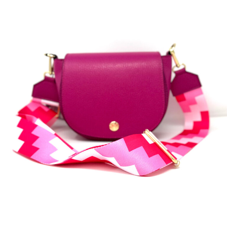 The Trend Italy Gardenia w/guitar strap