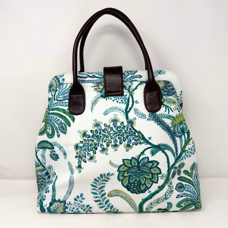Vintage Decor tapestry totes