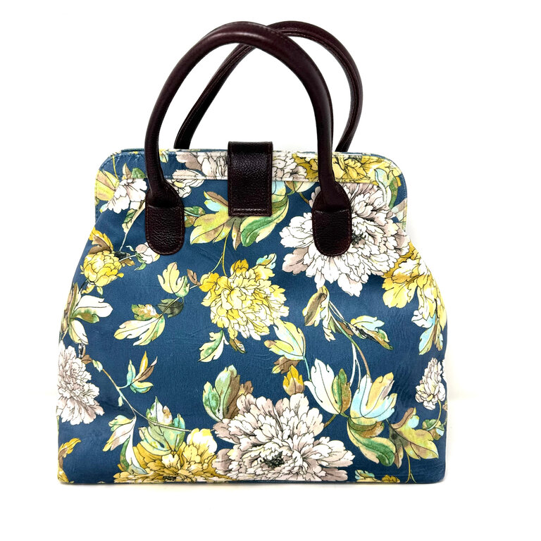 Vintage Decor tapestry totes