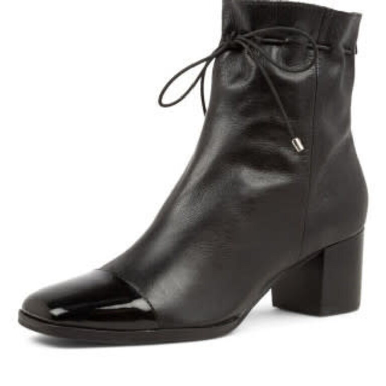 Django & Juliette Valina boot