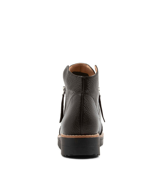 Django & Juliette OhMy boot