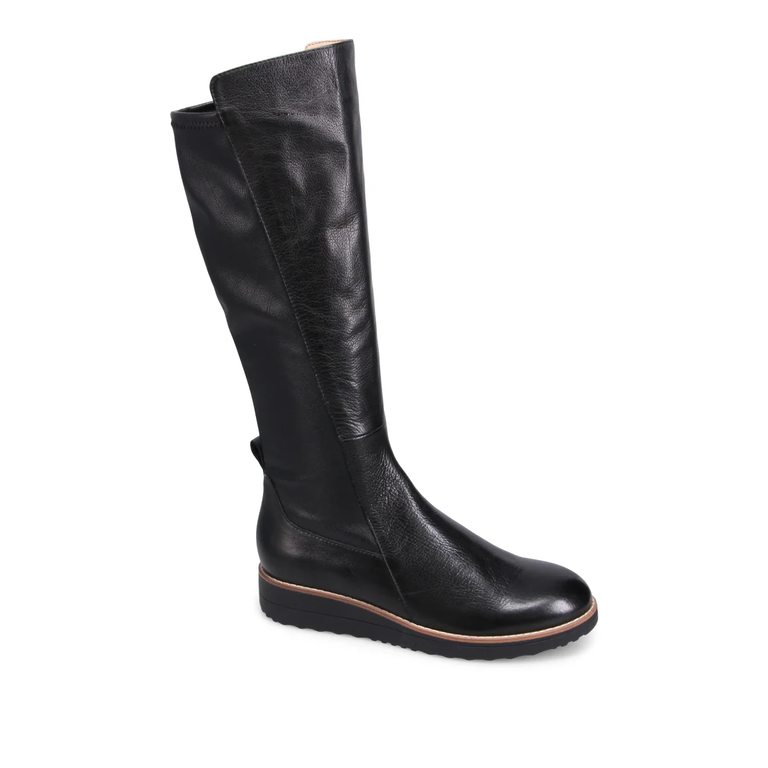 Django & Juliette Oletta tall boot