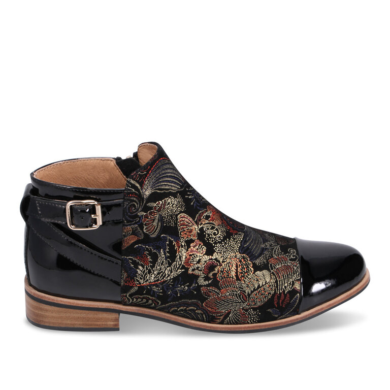 Django & Juliette Leart print boot