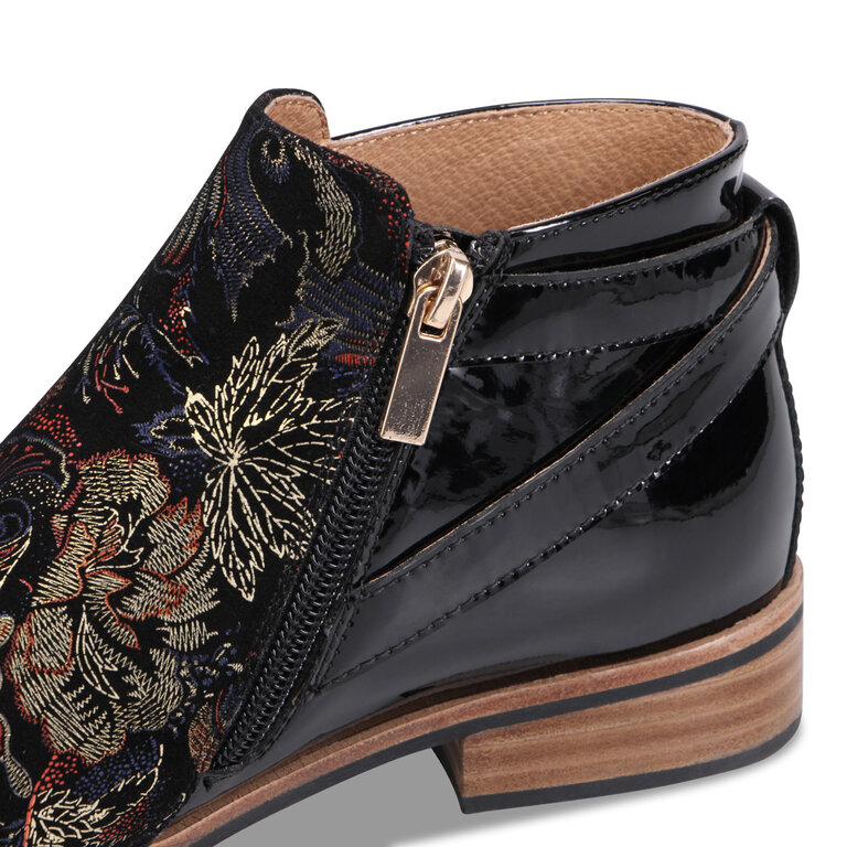 Django & Juliette Leart print boot