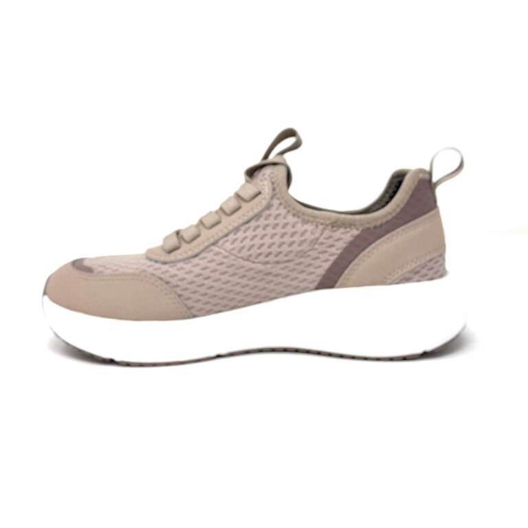 Vessi Pacific sneaker