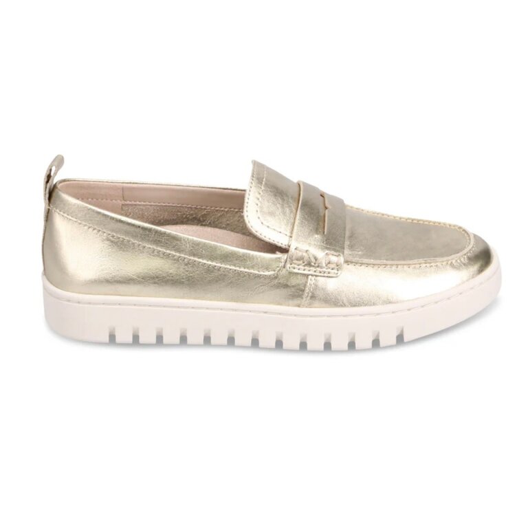 Vionic Uptown loafer