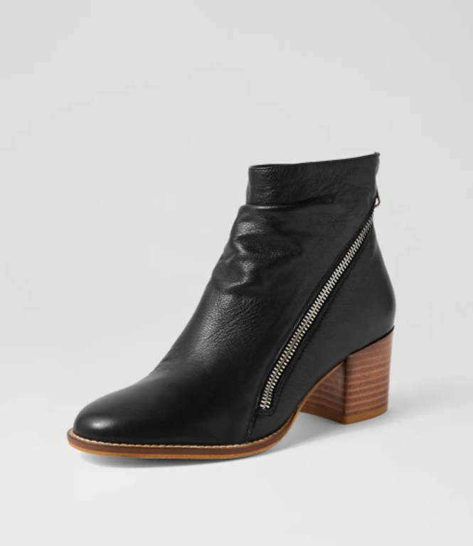 Django & Juliette Melech boot