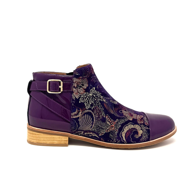 Django & Juliette Leart print boot