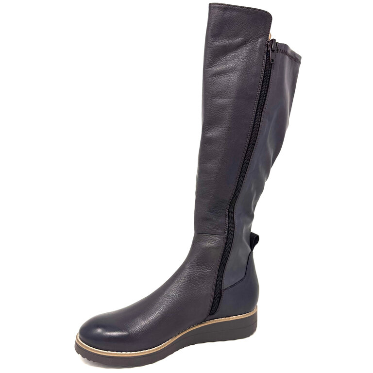 Django & Juliette Oletta tall boot