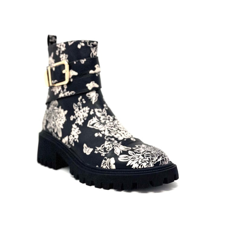 Django & Juliette Qavelie boot