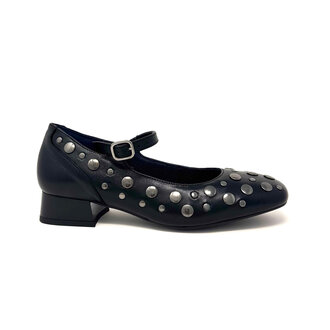 Dorking Gia  Mary Jane