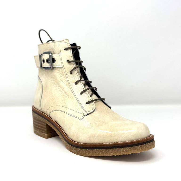 Dorking Lucero patent boot