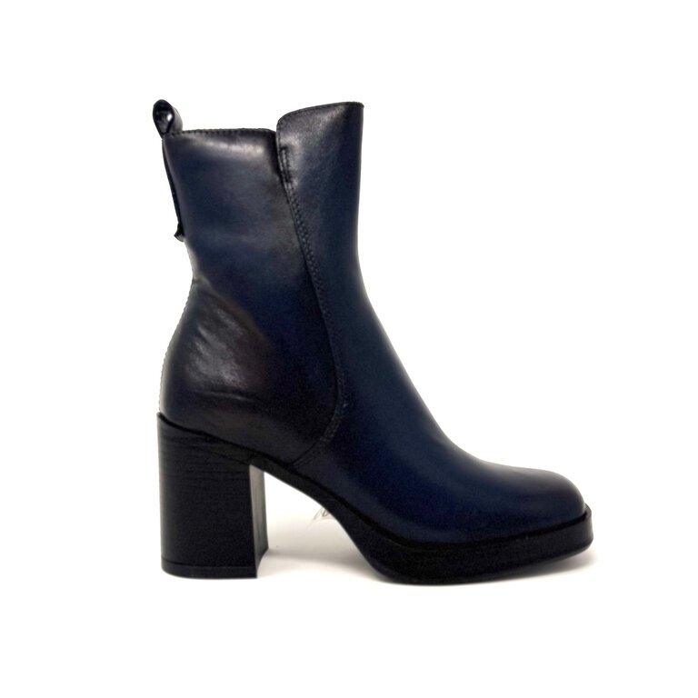 MJUS MJUS block heel boot
