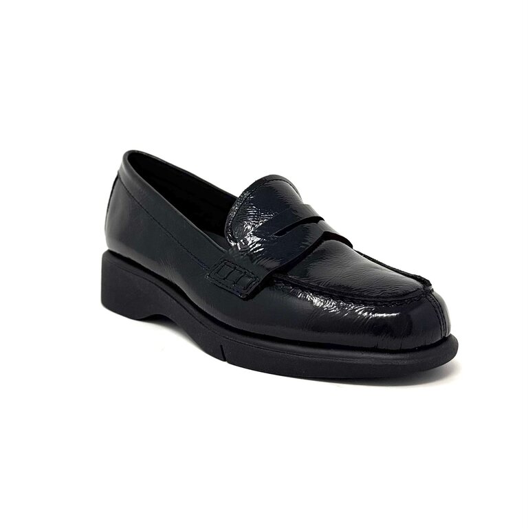 Saydo Amber patent loafer