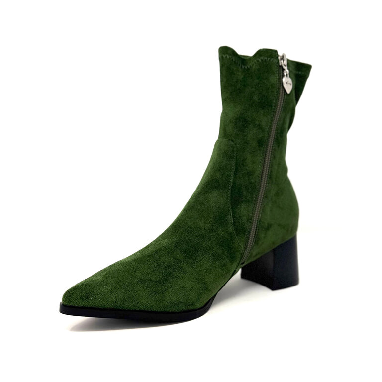 Crest  microsuede boot