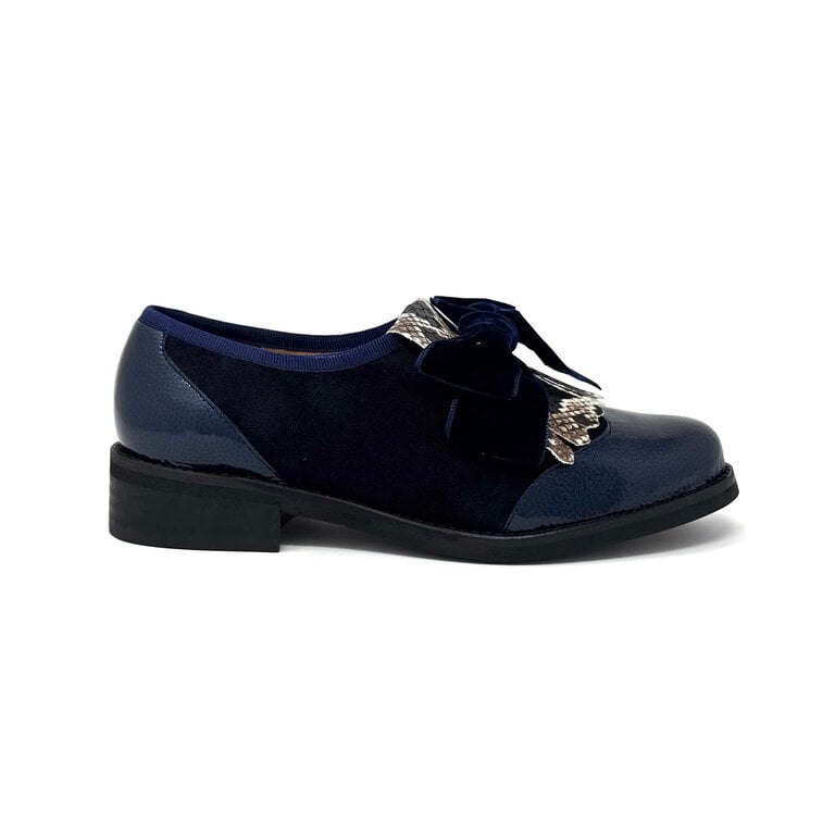 Folies Yane shoe w/velvet bow